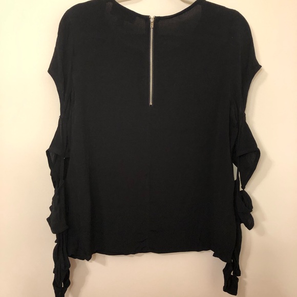 Run Cinta Run black top with long cutout sleeves - Picture 6 of 6